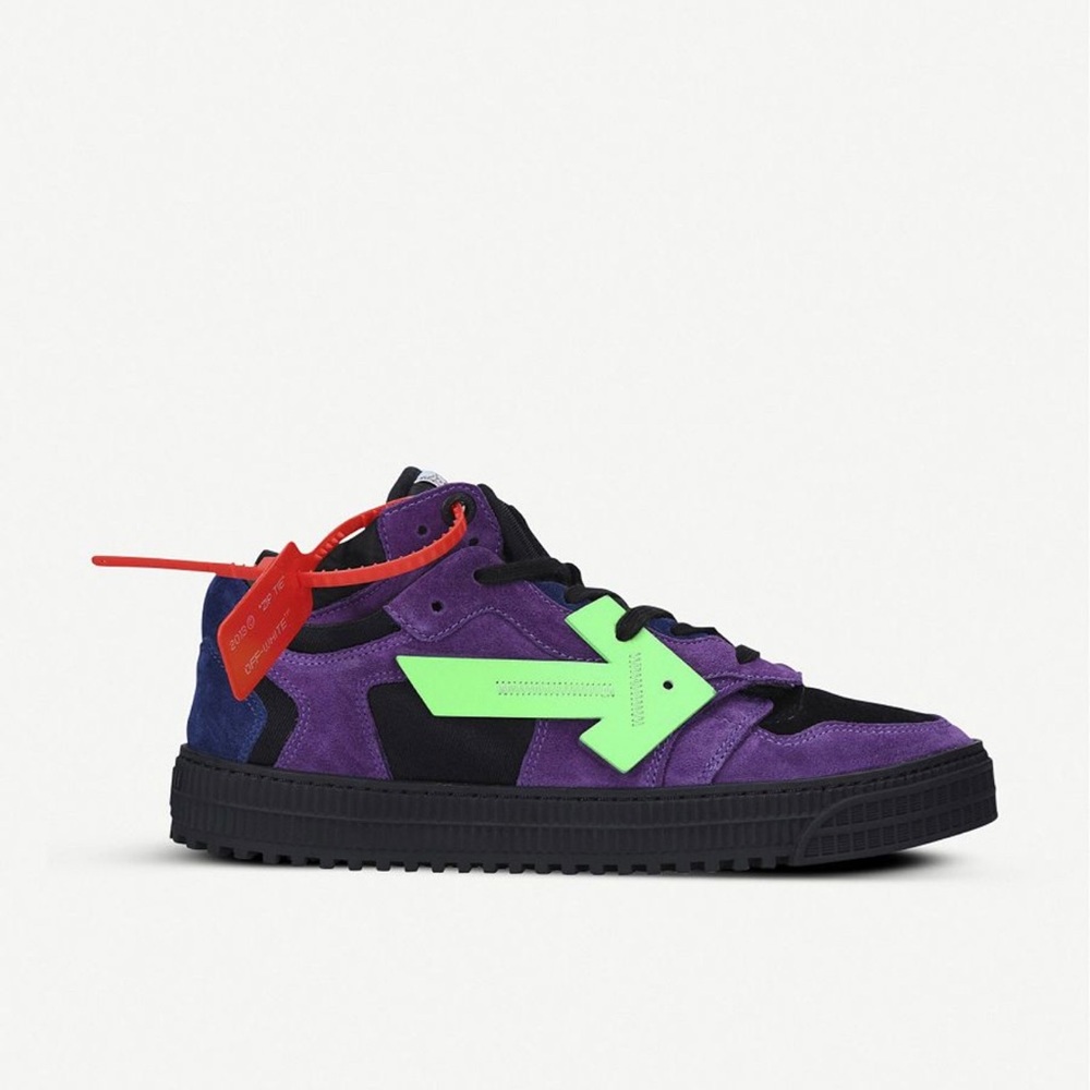 OFF-WHITE C/O VIRGIL ABLOH